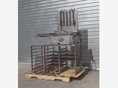 DCA_FE500_HALF_TRAY_FRYER_WITH_STAND_AND_TRAYS.jpg